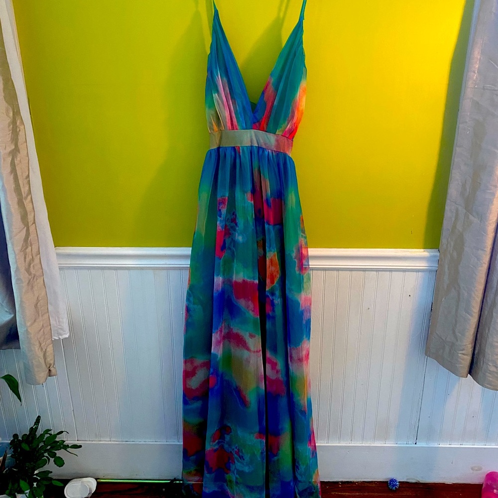 GORGEOUS Strappy Maxi Dress